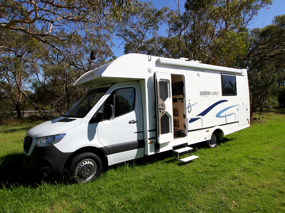 Sovereign Q-2 detail