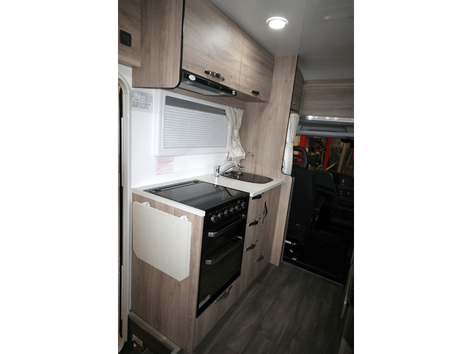 Sovereign P-2 kitchen